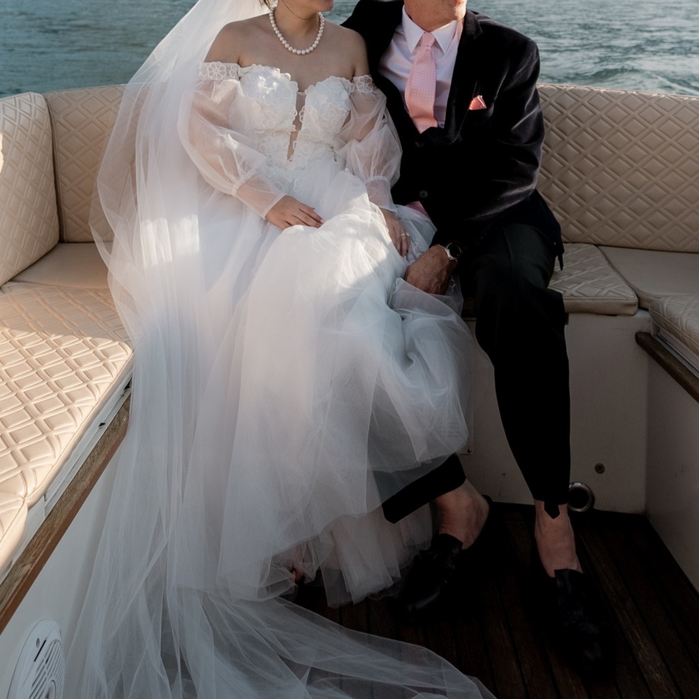 Off The Shoulder Puff Sleeve Court Train Wedding Dress